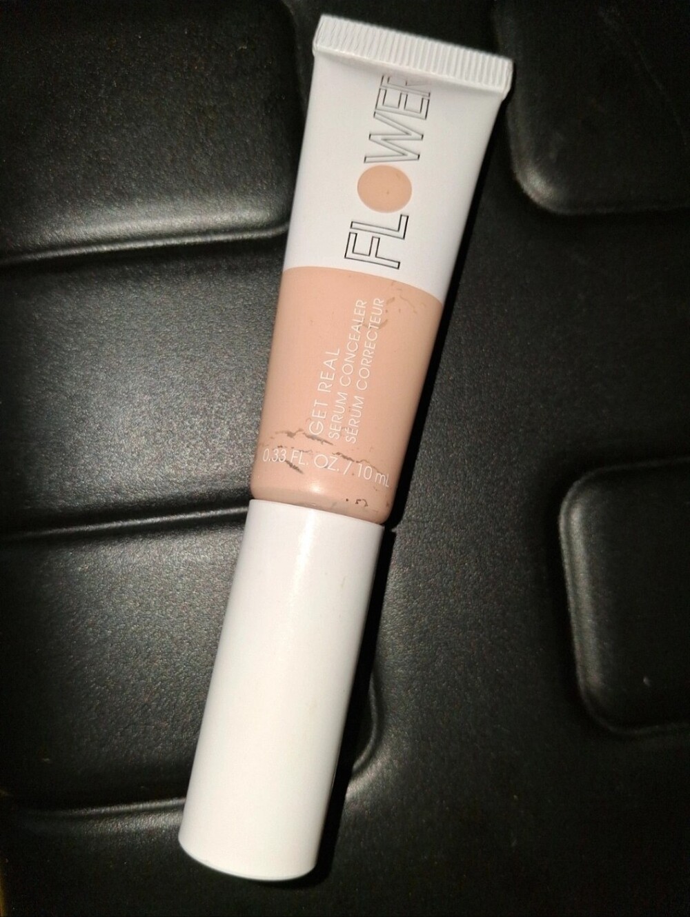 Serum Concealer - By Drew
